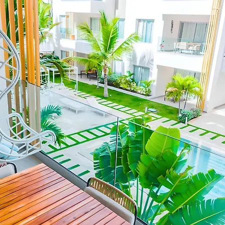 Beach Garden F3 Luxury Condo